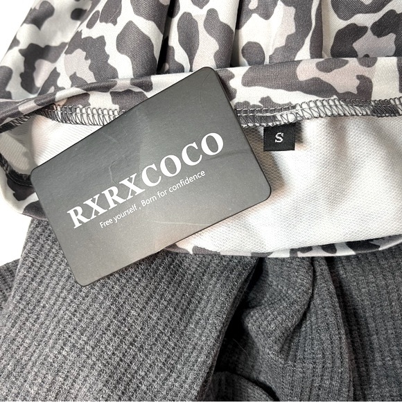 RXRXCOCO Leopard Animal Print Pullover Sweater Cozy Chic Top Size Small New! - Picture 5 of 9